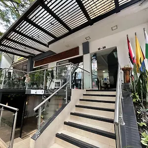 Hotel Merlott Lleras, Medellin