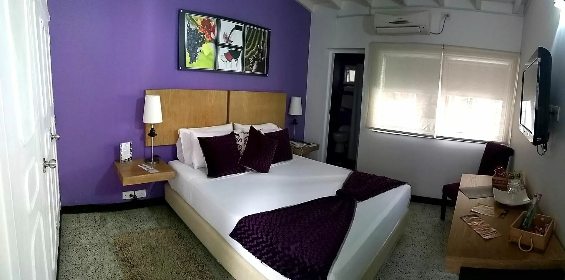 Hotel Aromax Del Campestre Medellin 4*,  Colombia